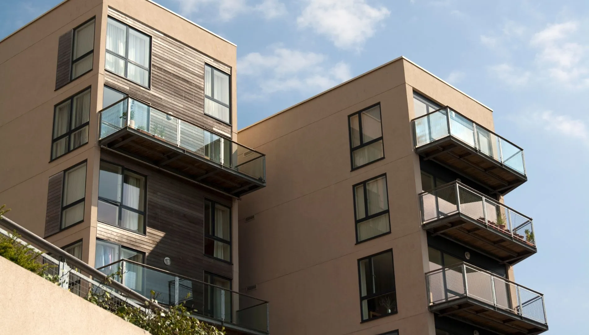 Studio Elite Residency